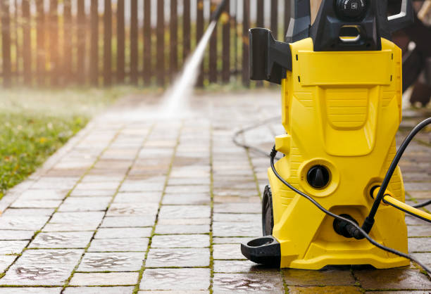 Best Gutter Cleaning  in Shady Hills, FL